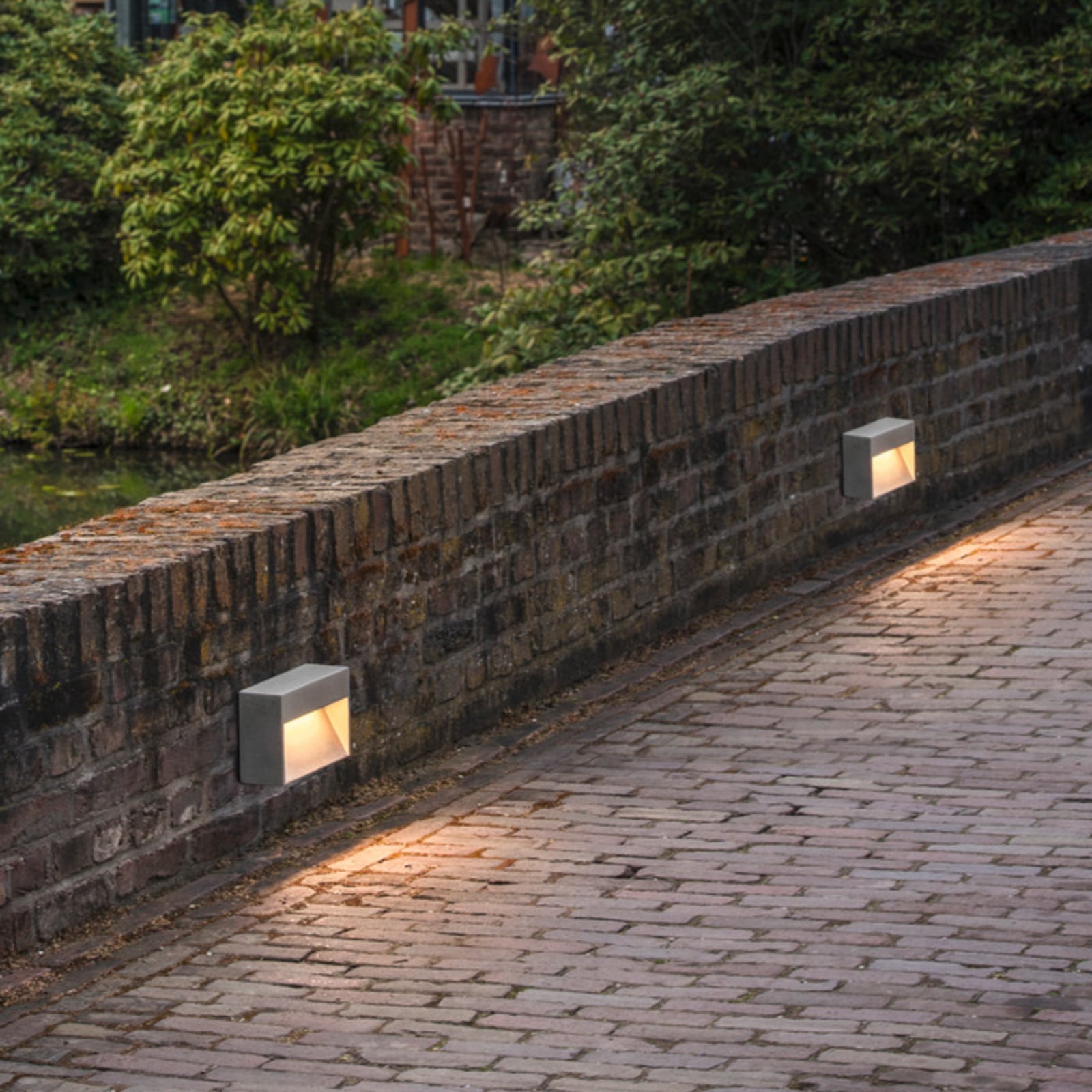 Concreto LED ulkoseinävalaisin M IP65 vaaleanharmaa